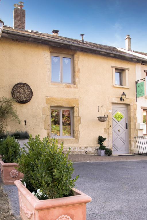 Gite Le Bol D'Air Puilly-et-Charbeaux Exteriér fotografie